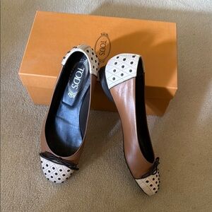 Tod's Brown and White Women's Shoes
